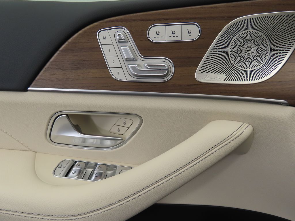 Thumbnail: 2026 Mercedes-Benz GLE - 24