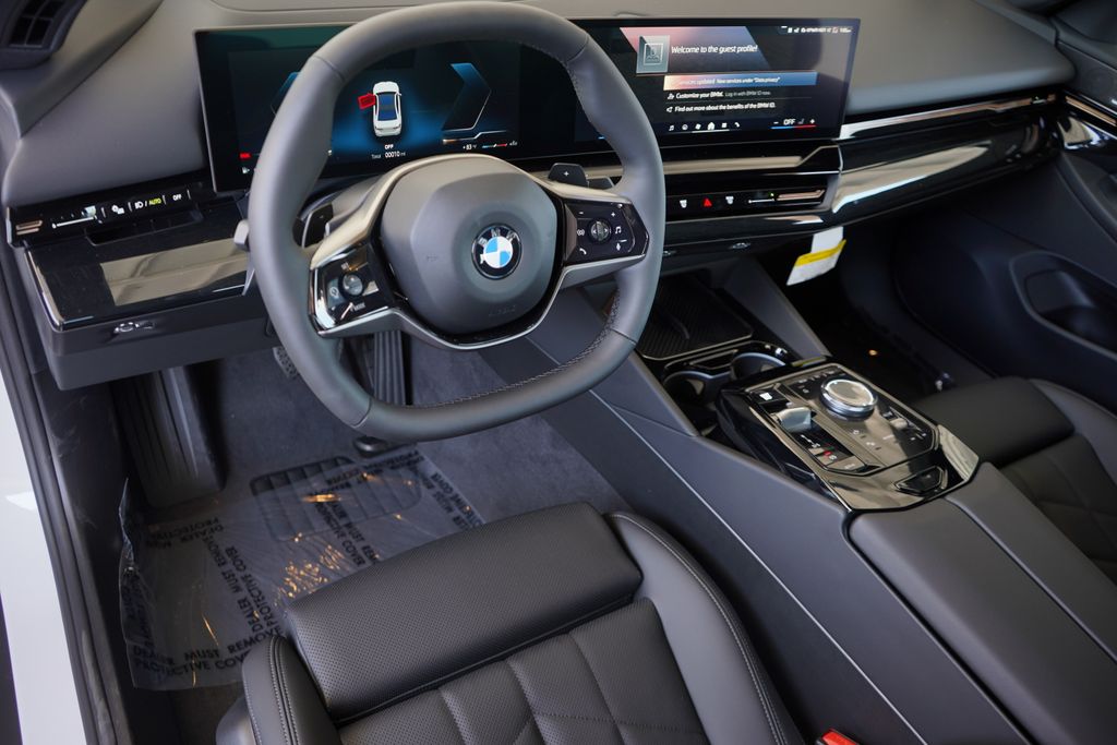 2024 BMW 5 Series 530i 12