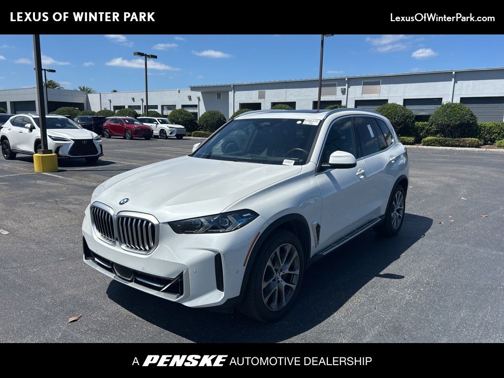 Thumbnail: 2026 BMW X5 - 1
