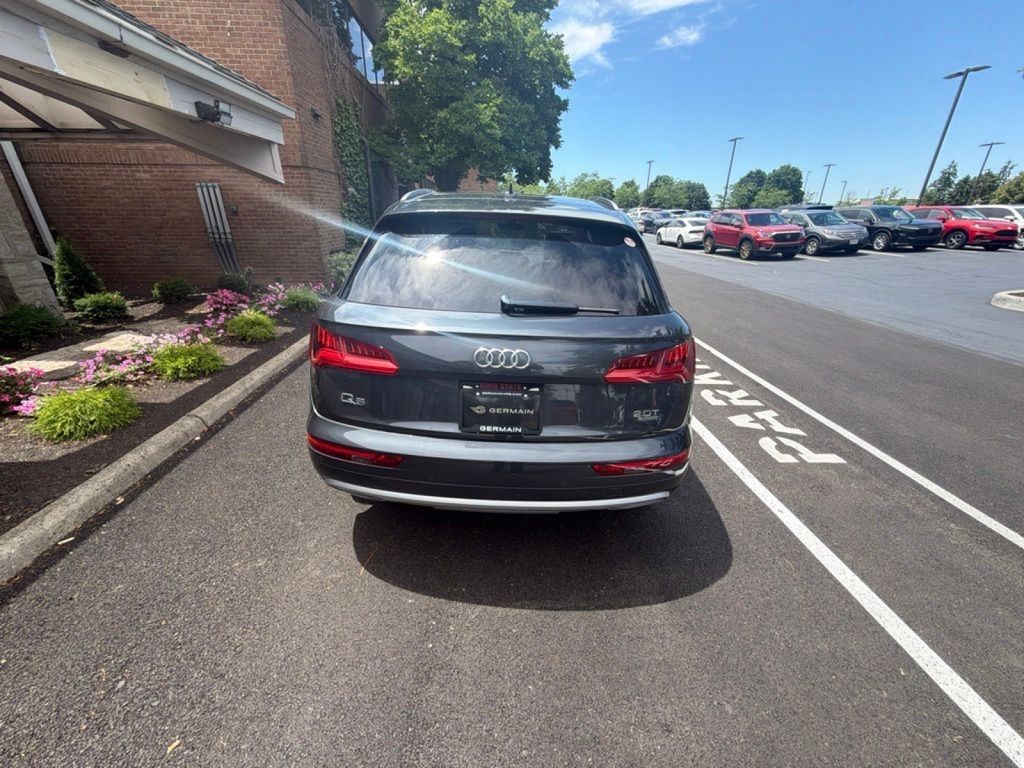 Used 2018 Gray Audi 2.0T image 7