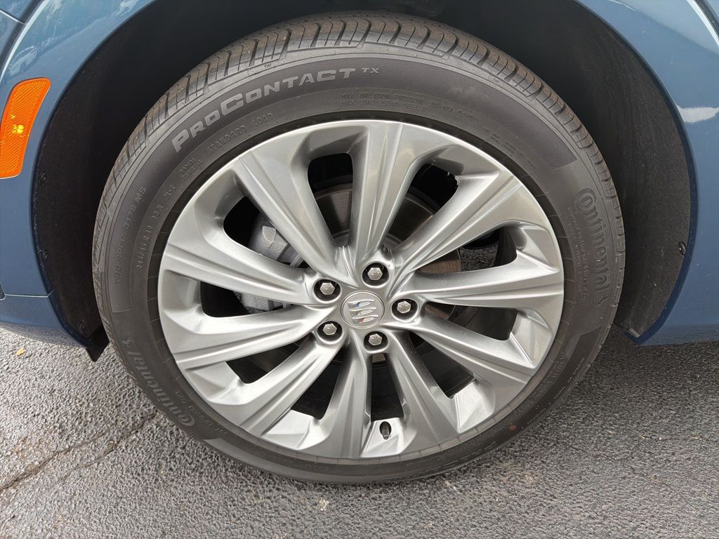 Thumbnail: 2024 Buick Envista - 10