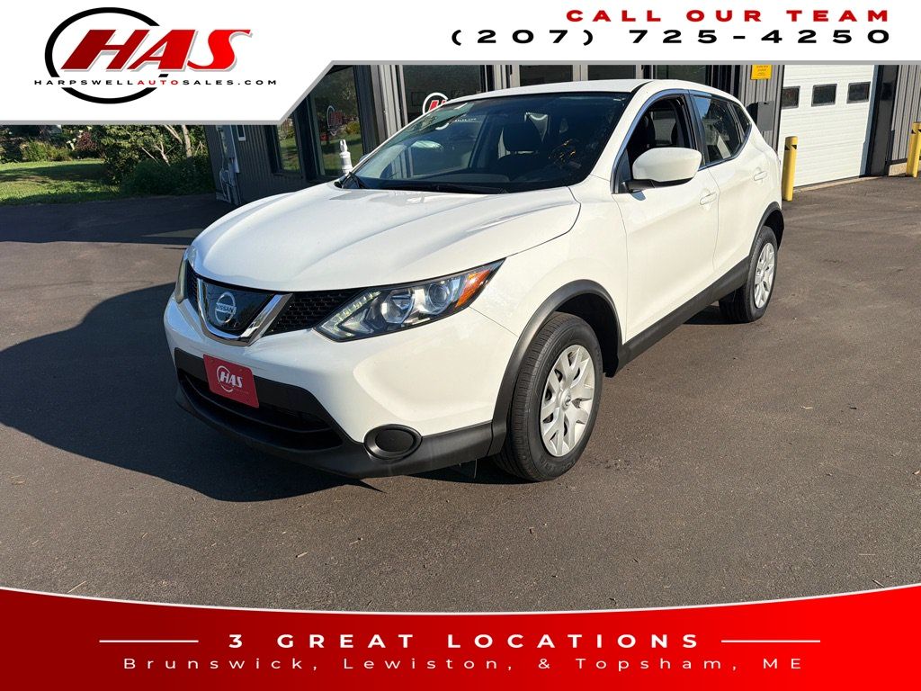 Glacier White 2019 Nissan Rogue Sport SUV / Crossover Front-Wheel Drive Continuously Variable Transmission