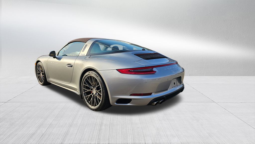 2019 Porsche 911 Targa 4S 13