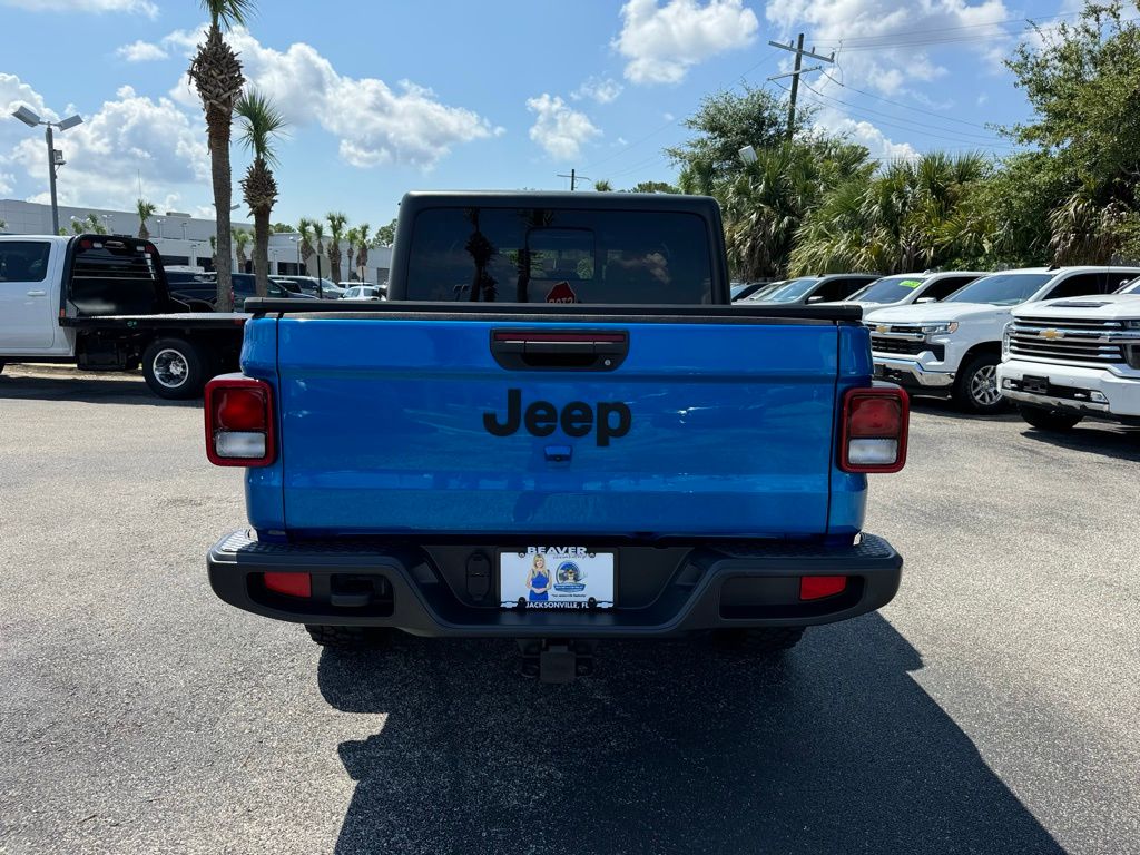 2022 Jeep Gladiator Sport 7