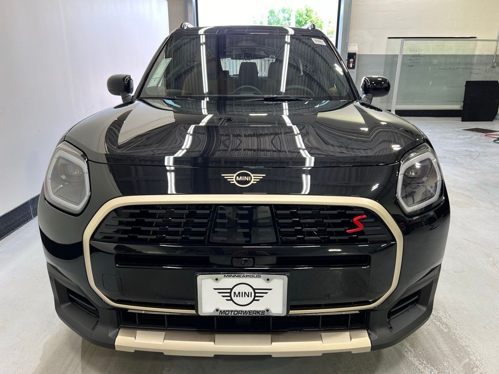 2025 MINI Cooper Countryman Base 3