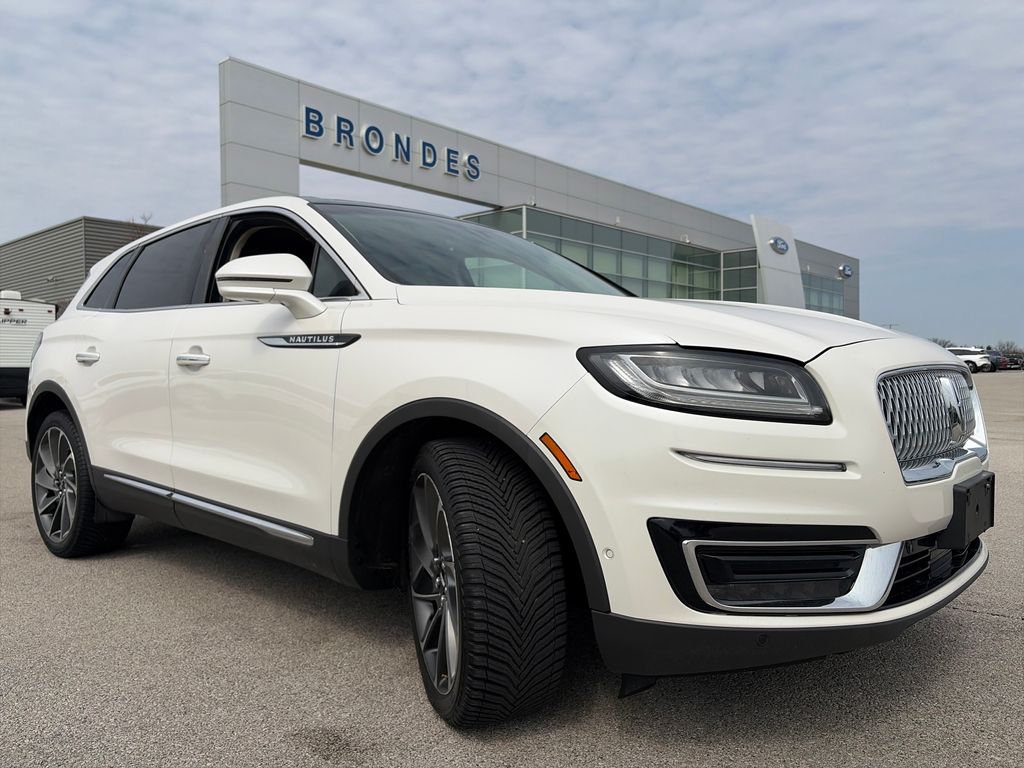 2019 Lincoln Nautilus Reserve AWD