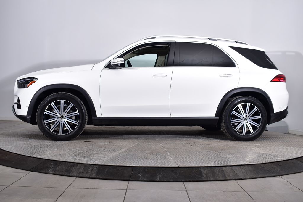 Thumbnail: 2026 Mercedes-Benz GLE - 2