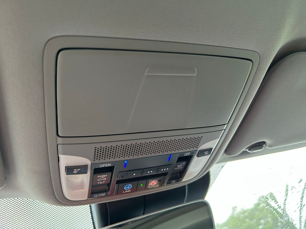 Thumbnail: 2015 Acura TLX - 31