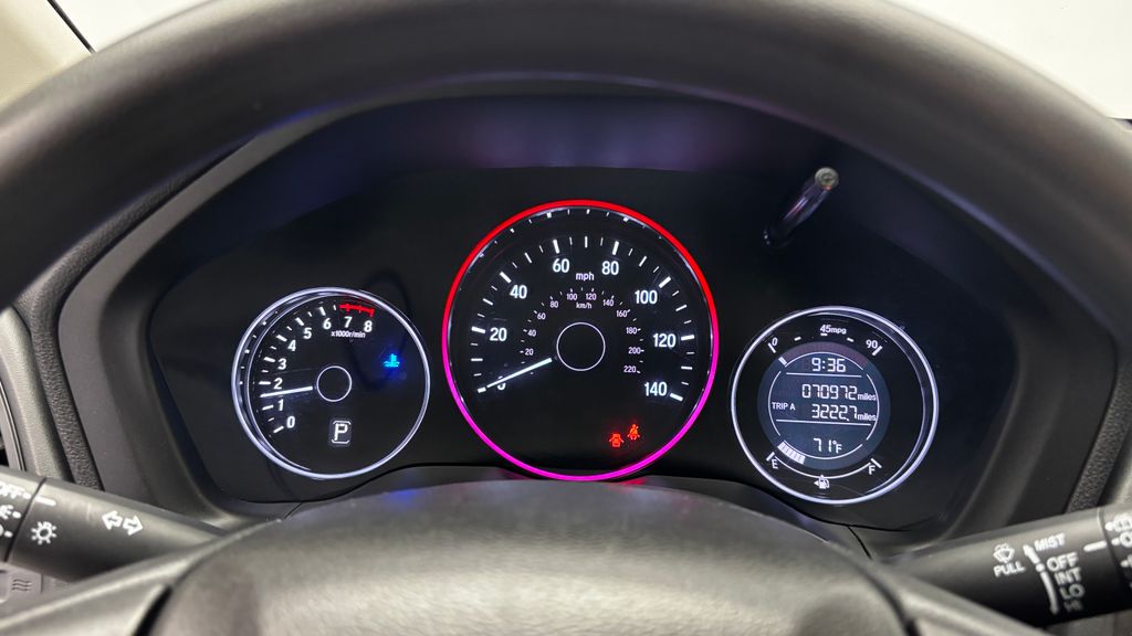 Thumbnail: 2018 Honda HR-V - 18