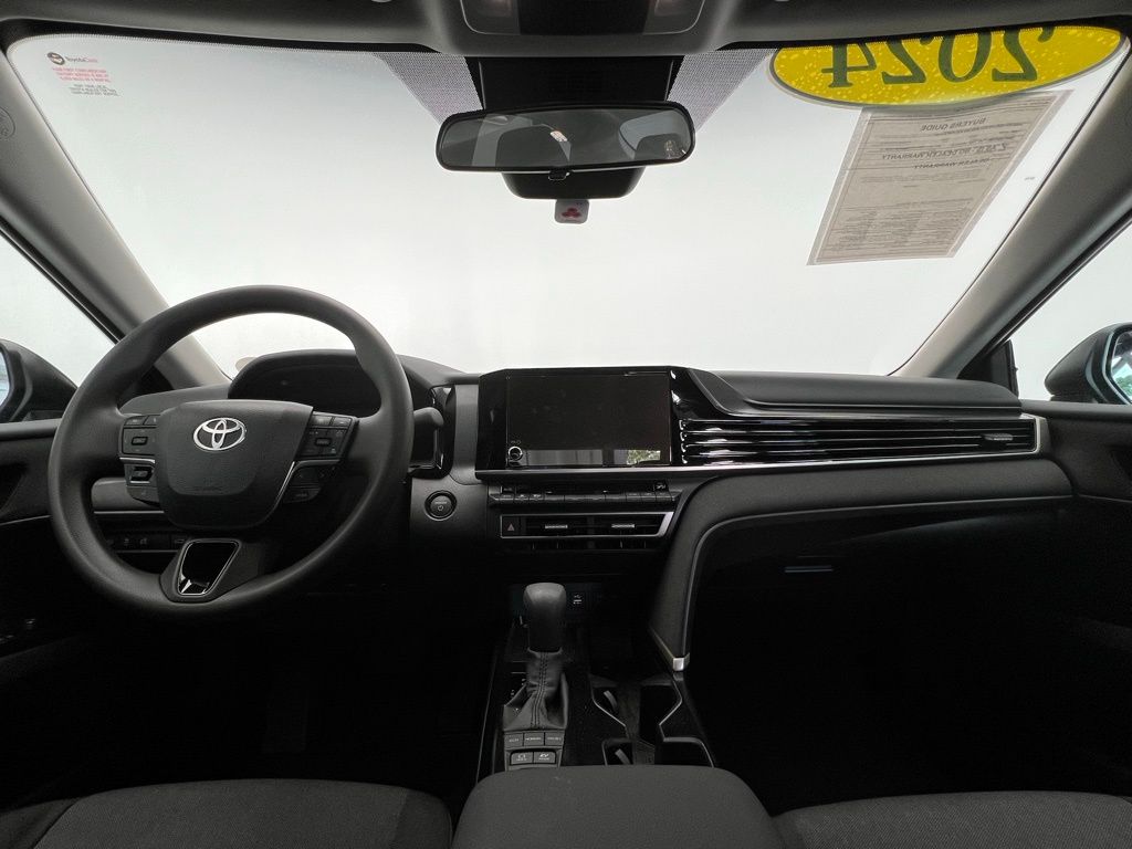 Thumbnail: 2025 Toyota Camry - 10