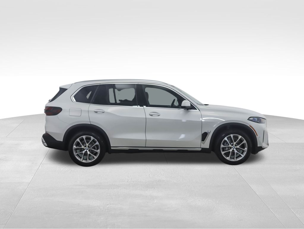 Thumbnail: 2026 BMW X5 - 6