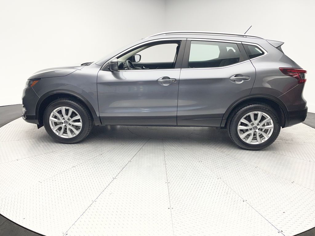 Thumbnail: 2022 Nissan Rogue Sport - 8