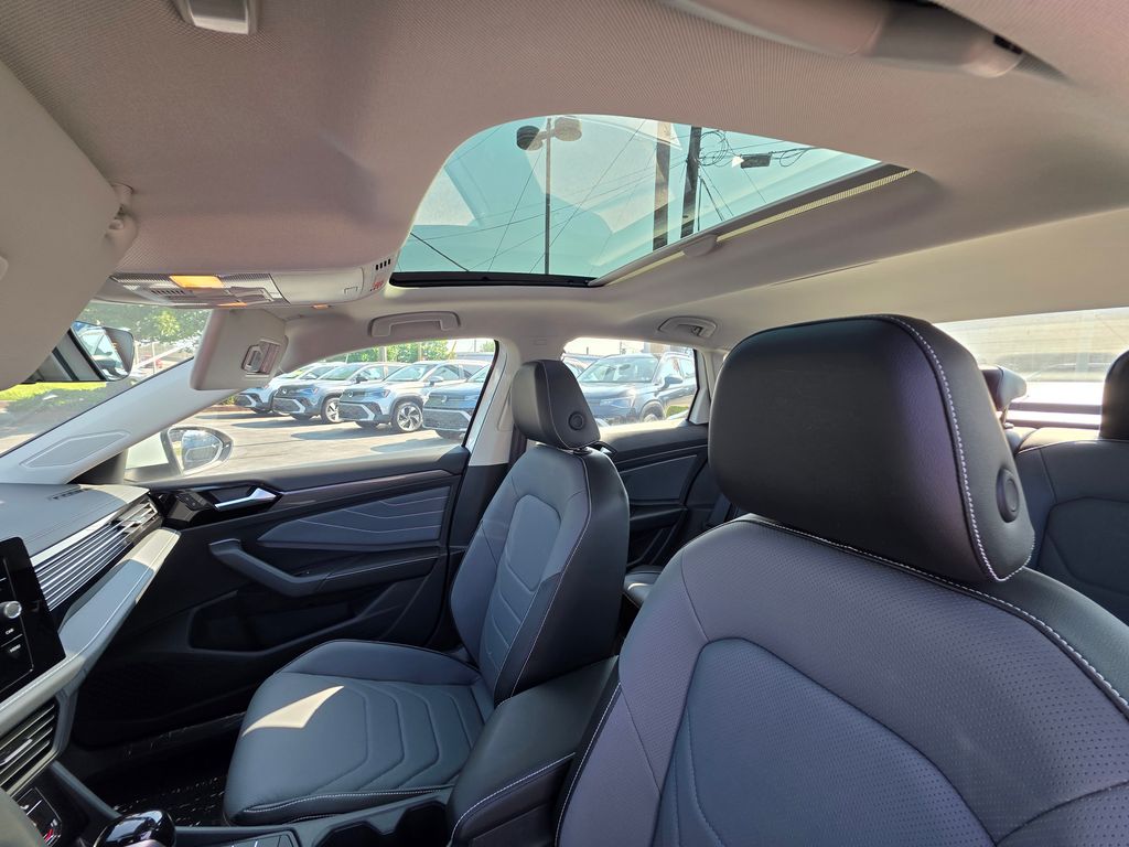 2026 Volkswagen Jetta 1.5T SEL - 11