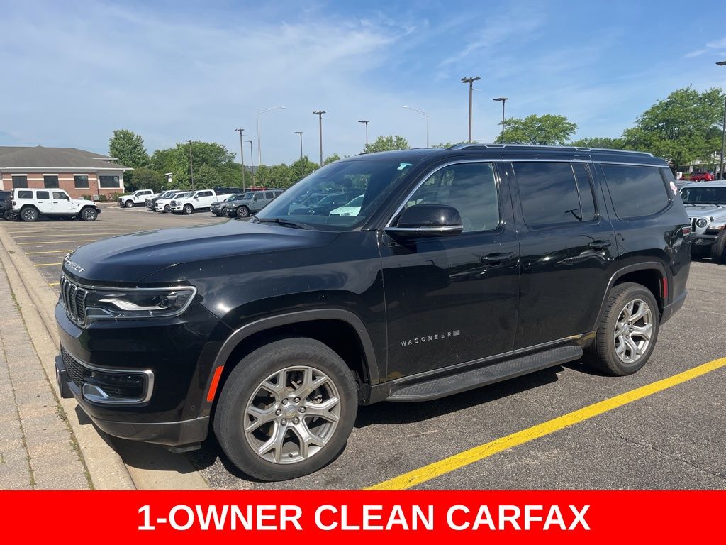 Diamond Black Crystal Pearlcoat 2022 Jeep Wagoneer Series II 4WD SUV / Crossover Four-Wheel Drive 8-Speed Automatic