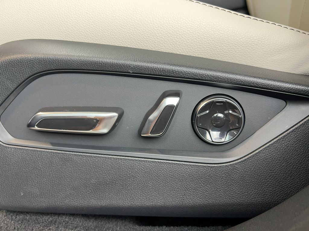 new 2026 Acura RDX car, priced at $46,550