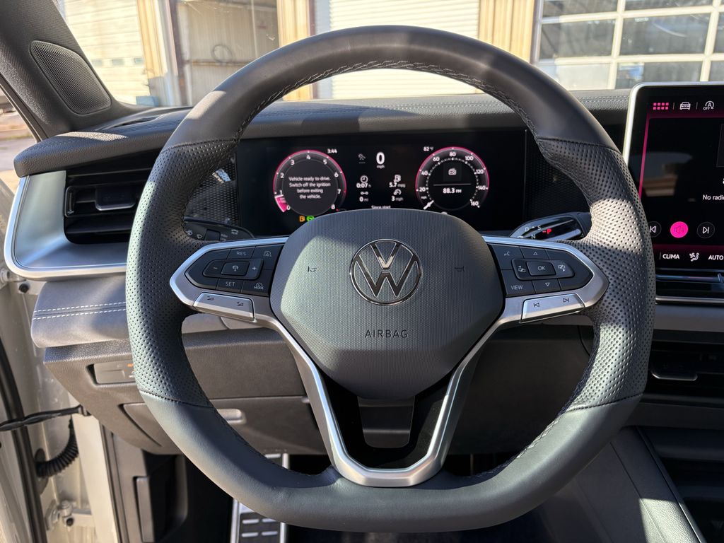 New 2026 Sandstone Volkswagen 2.0T SE R-Line Black image 15