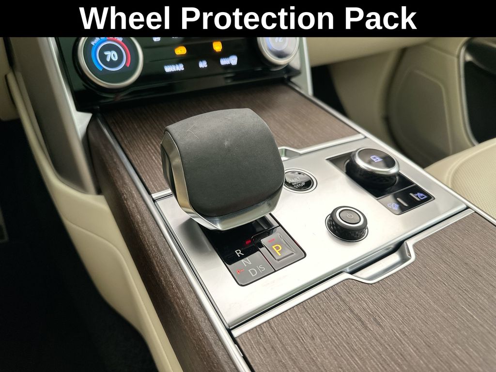 2023 Land Rover Range Rover SE 11