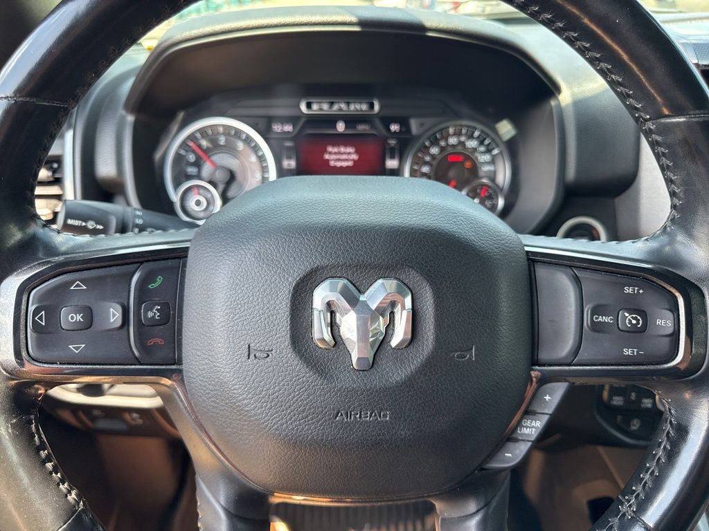 2021 Ram 1500 Big Horn Crew Cab 4x4 5'7" Box