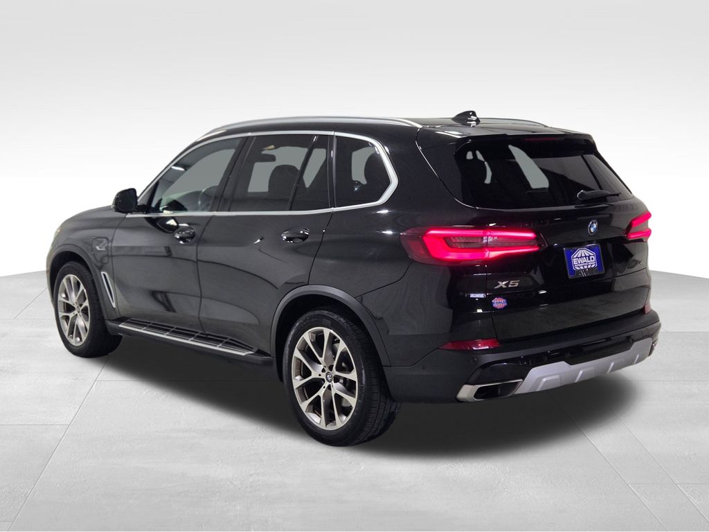 2023 BMW X5 xDrive45e photo