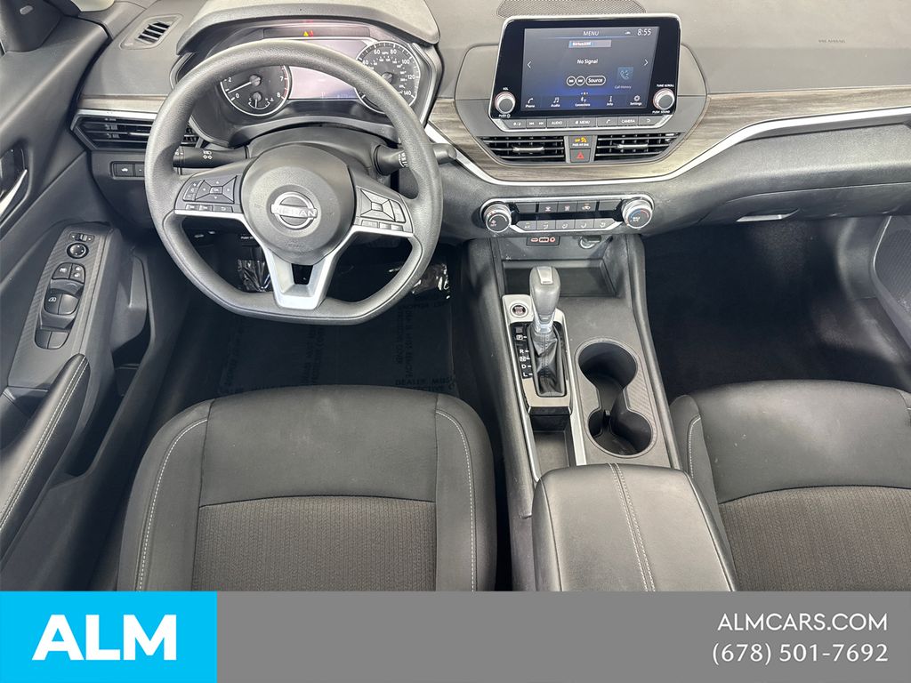 Used 2025 Gray Nissan 2.5 SV image 26