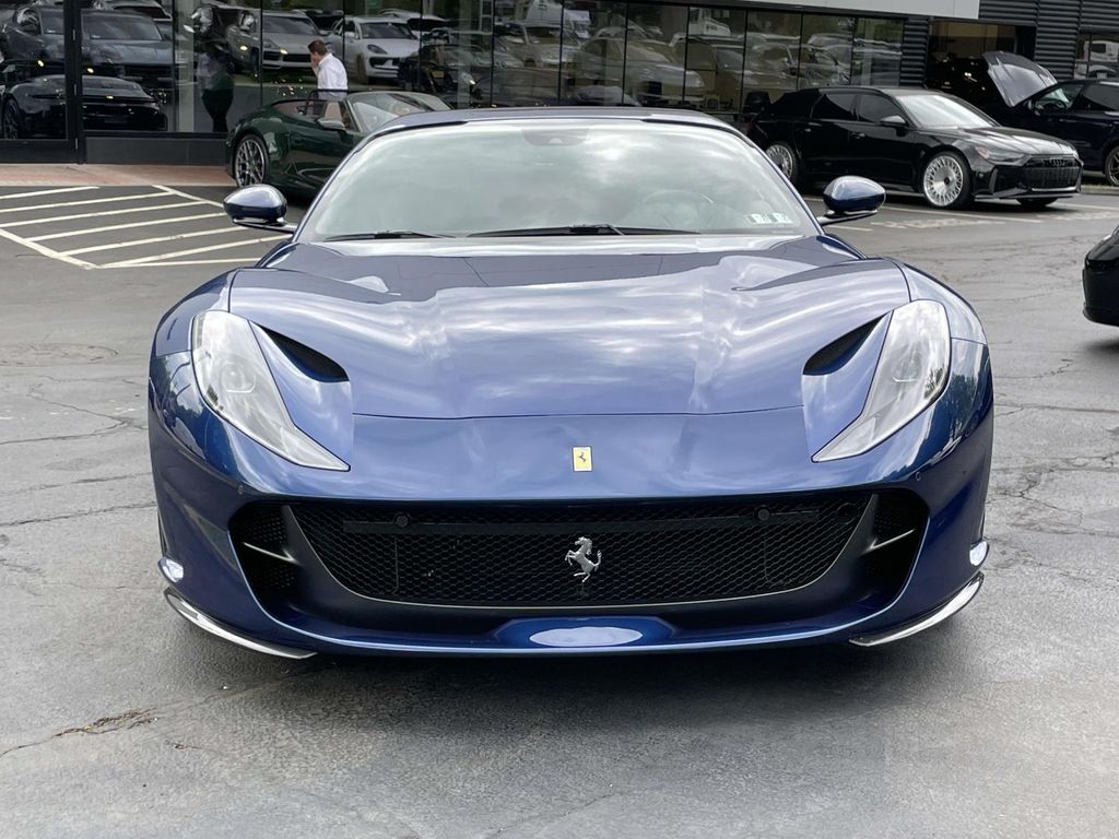 2022 Ferrari 812 GTS - 9