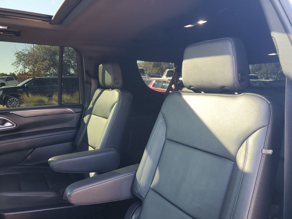 Used Car 2023 Chevrolet Suburban  Z71 For Sale Under $70,000 In Austin, Texas