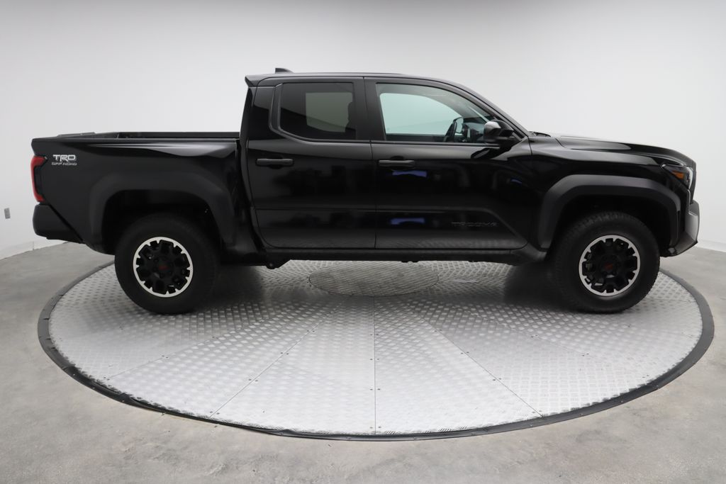 2024 Toyota Tacoma TRD Off-Road 7