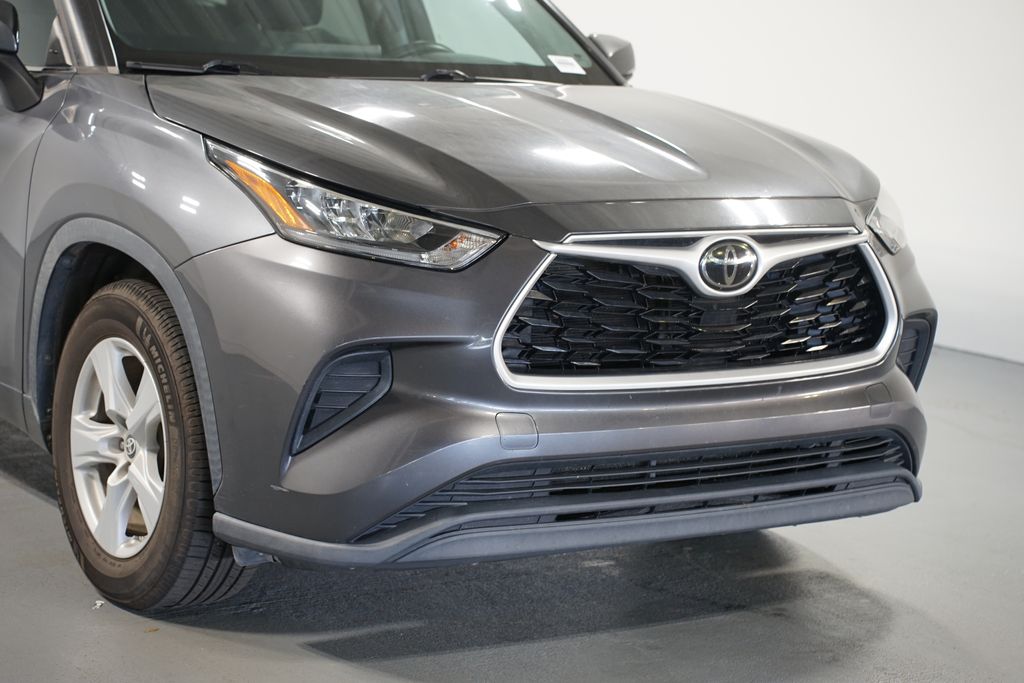 Thumbnail: 2020 Toyota Highlander - 4