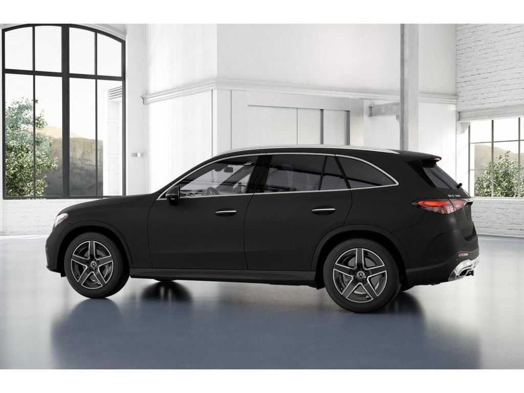 Thumbnail: 2026 Mercedes-Benz GLC - 32