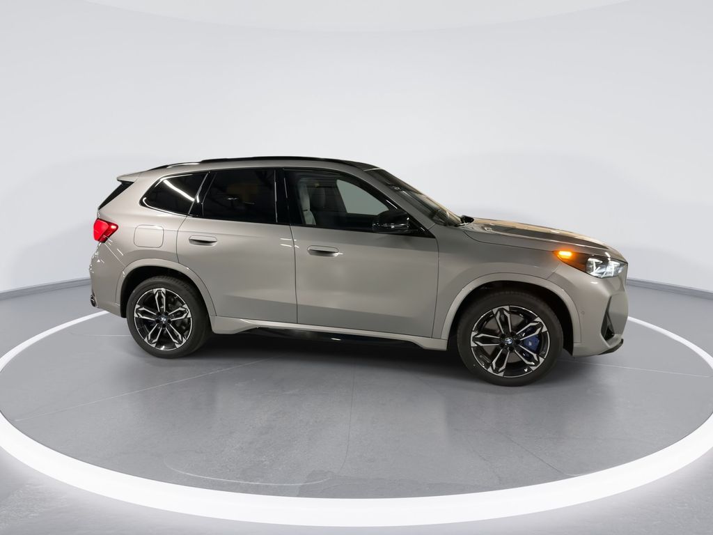 2025 BMW X1 M35i 9