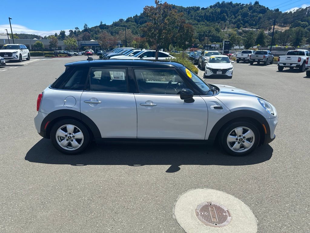 Thumbnail: 2016 MINI Cooper - 6