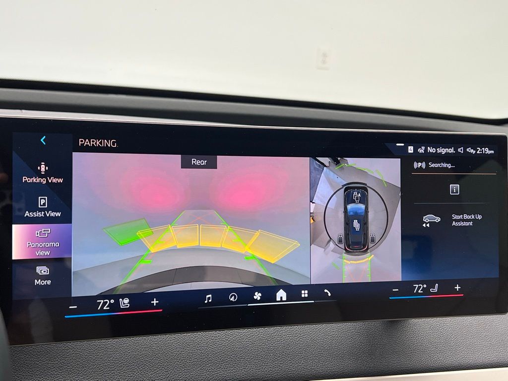 2025 BMW iX xDrive50 16