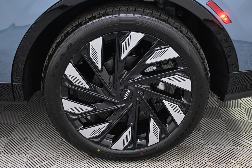 New 2026 Blue Lincoln Reserve image 20