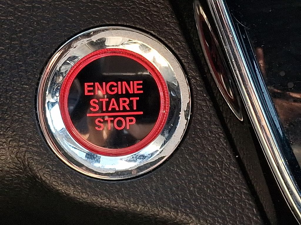 2022 Honda HR-V EX White at Honda North