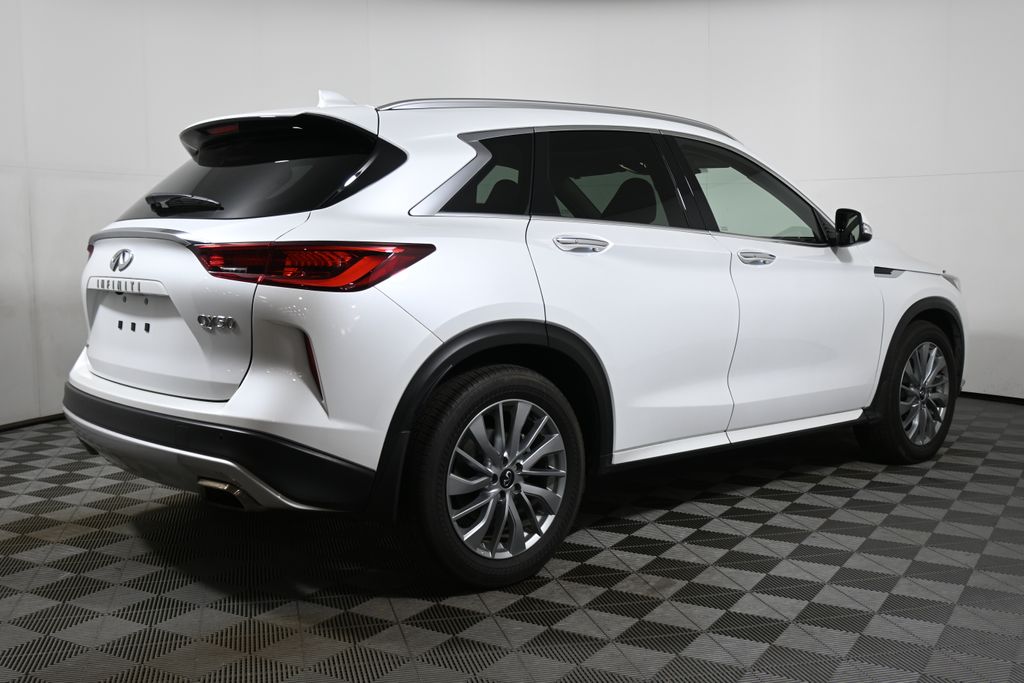 Thumbnail: 2023 INFINITI QX50 - 7