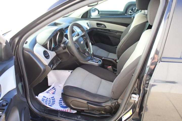 Used Car 2013 Chevrolet Cruze  Ls For Sale Under $10,000 In Georgetown, Texas