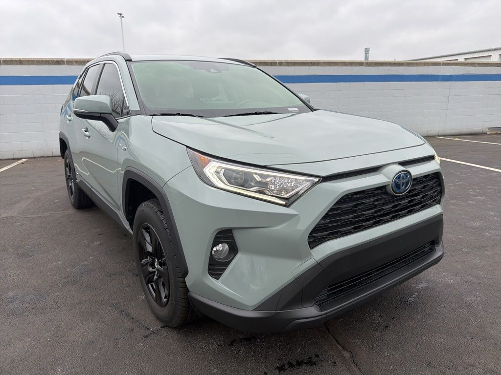 Thumbnail: 2019 Toyota RAV4 - 7