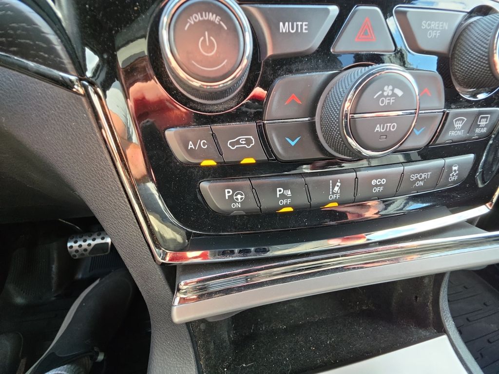 2019 Jeep Grand Cherokee High Altitude Black at Rafferty Subaru