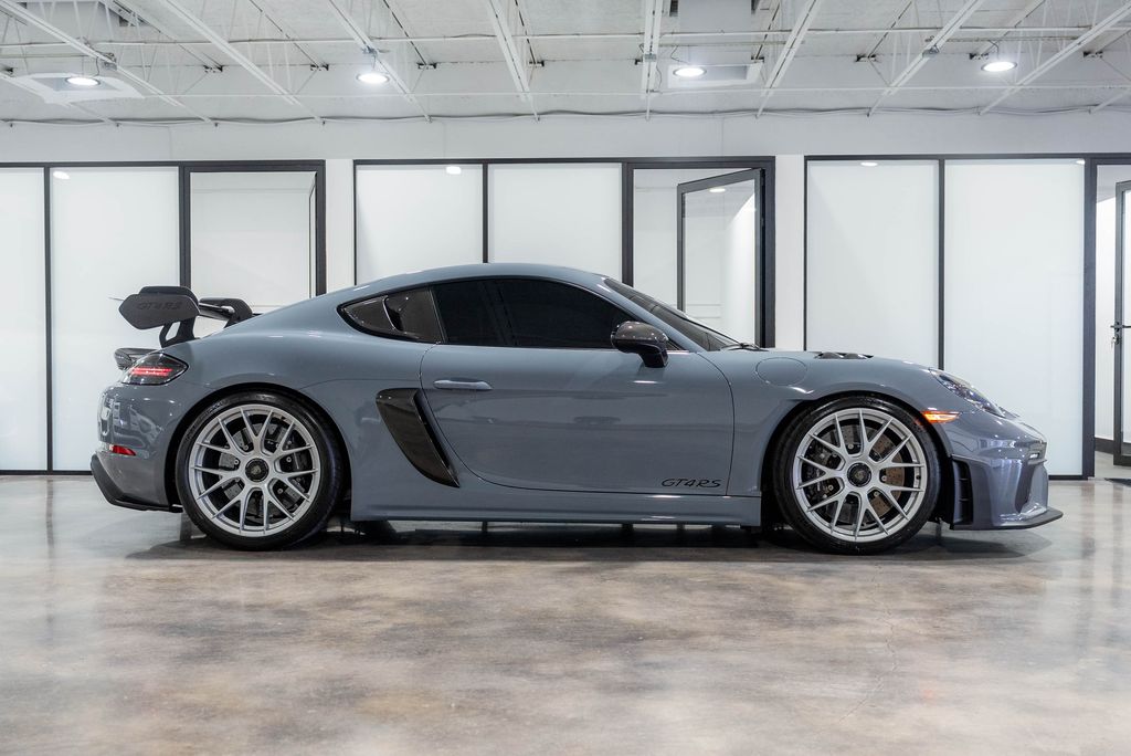 Gray (Arctic Grey) 2024 Porsche 718 Cayman Coupe Rear-Wheel Drive 7-Speed Automatic