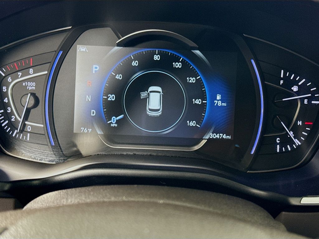 2020 Hyundai Santa Fe SEL 12