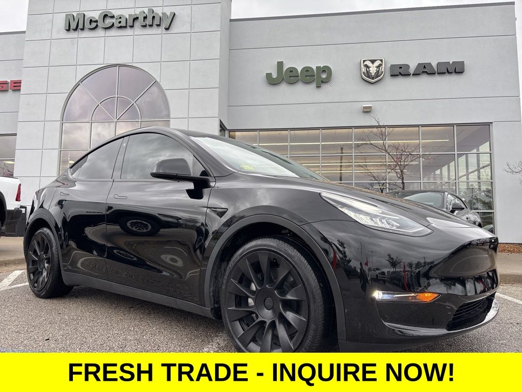 Solid Black 2023 Tesla Model Y Long Range AWD SUV / Crossover All-Wheel Drive 1-Speed Automatic