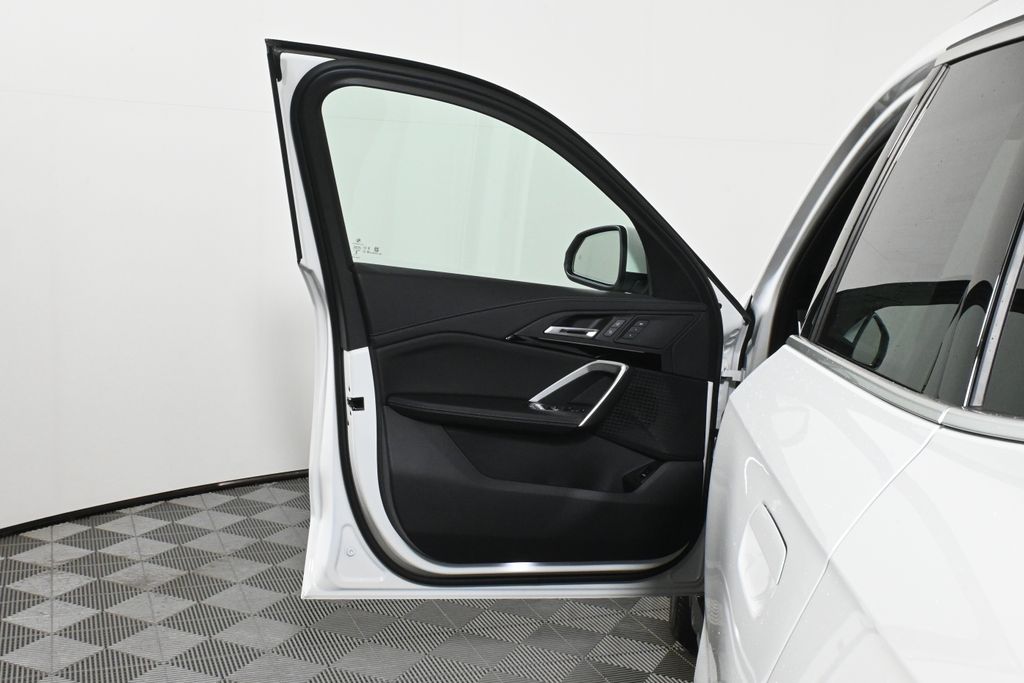 Thumbnail: 2026 BMW X1 - 28