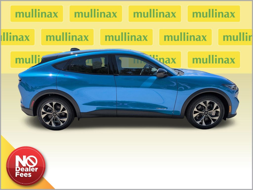 New 2026 Blue Ford Select image 2