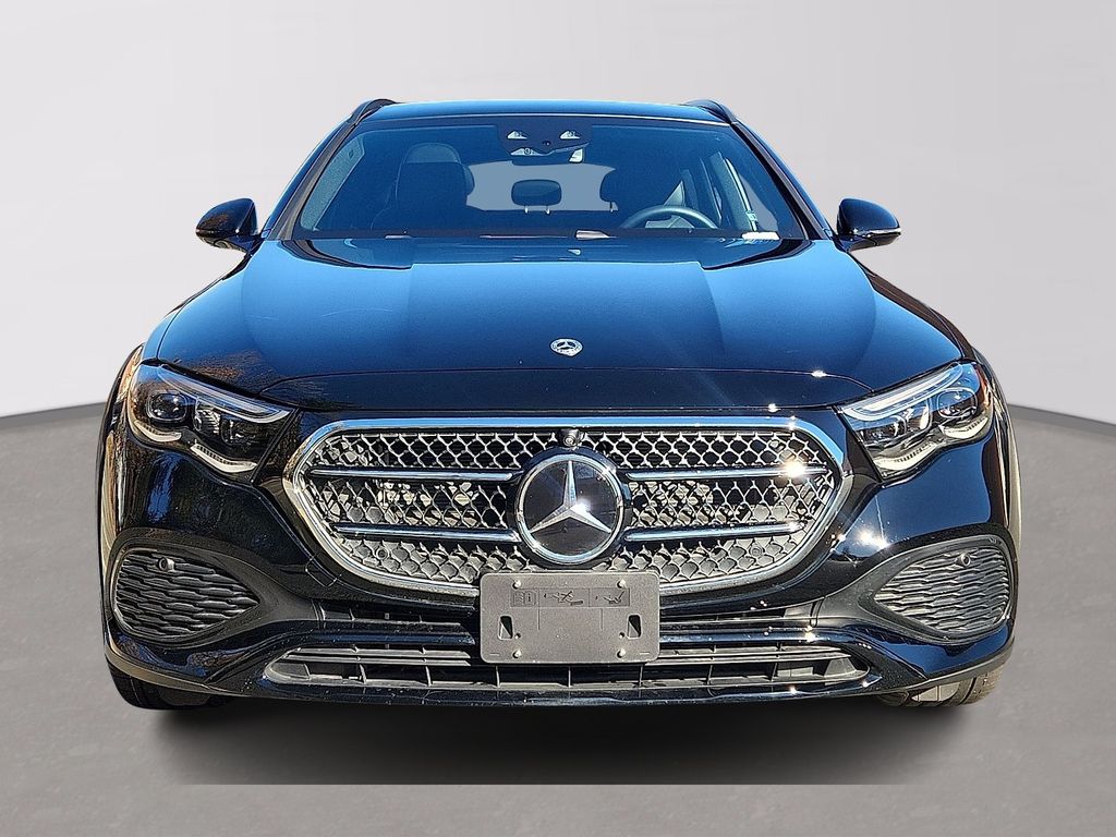 Thumbnail: 2025 Mercedes-Benz E-Class - 2