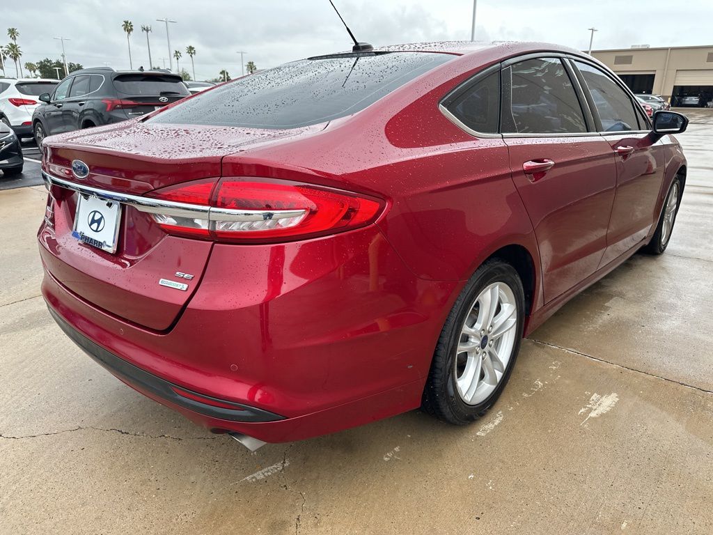 Thumbnail: 2018 Ford Fusion - 4