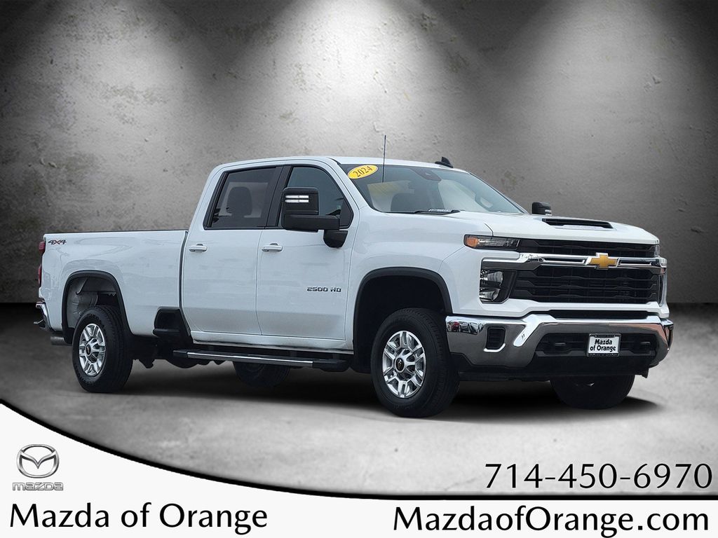2024 Chevrolet Silverado 2500HD LT Crew Cab 4WD