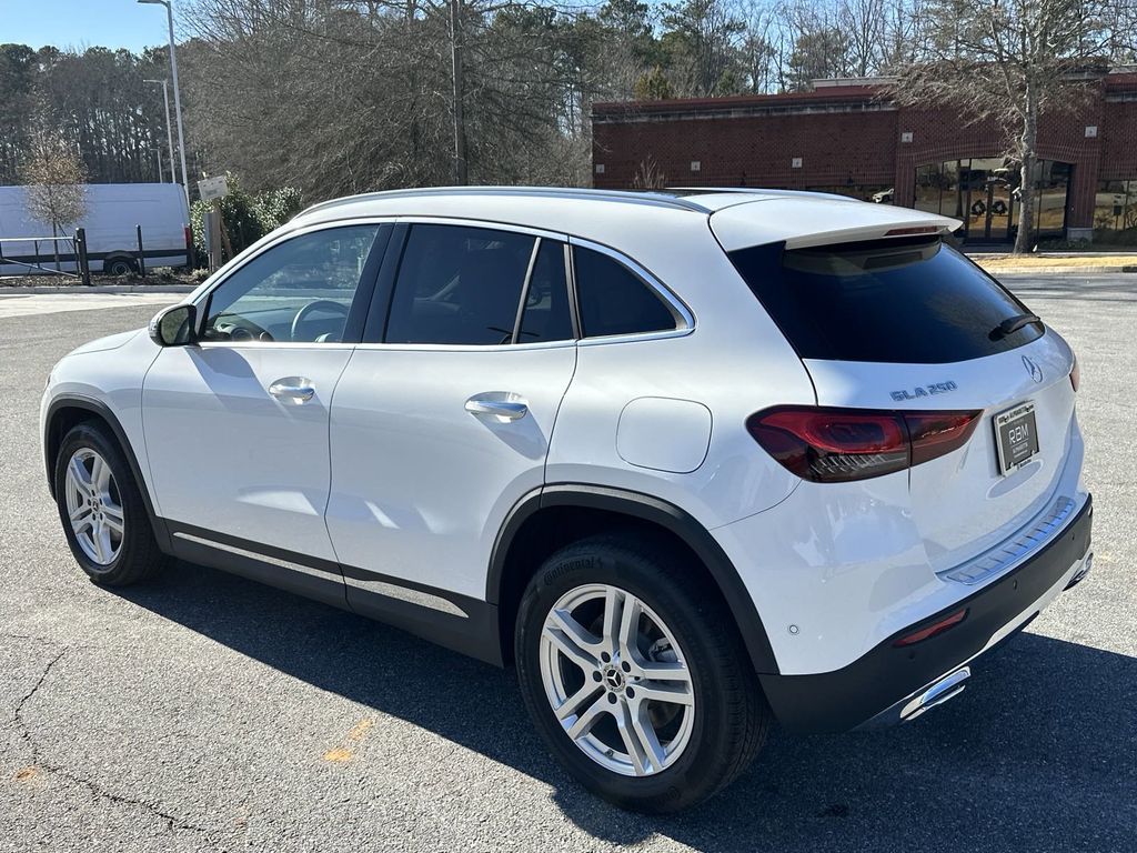 2022 Mercedes-Benz GLA GLA 250 6