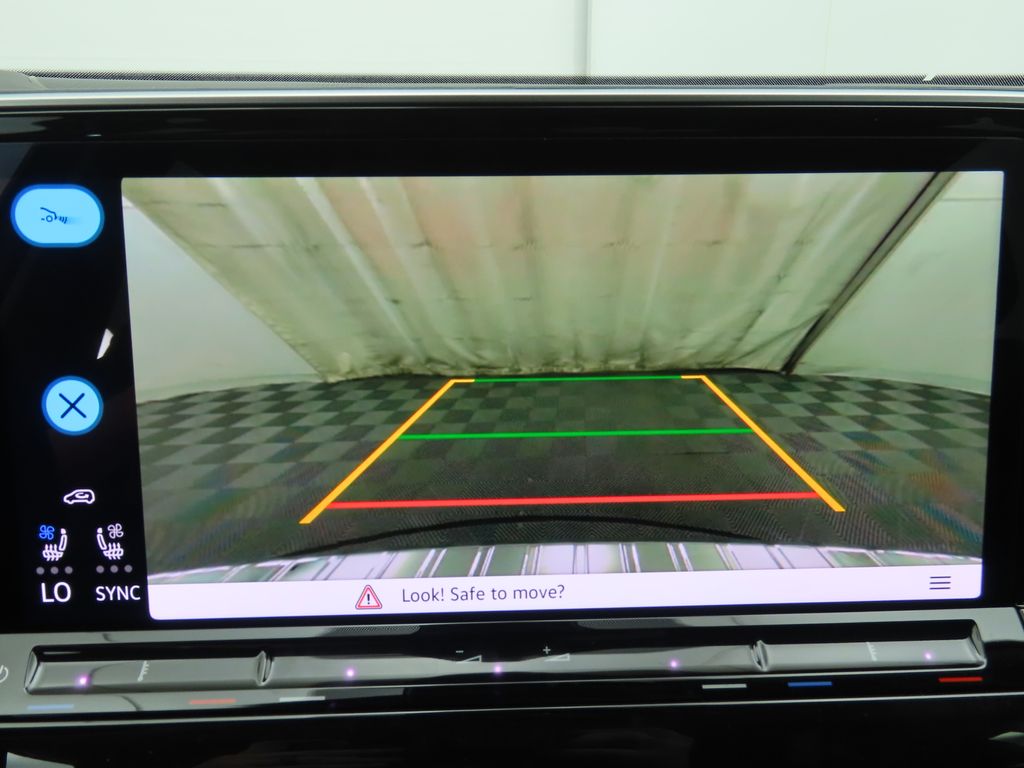 Thumbnail: 2026 Volkswagen Atlas - 15