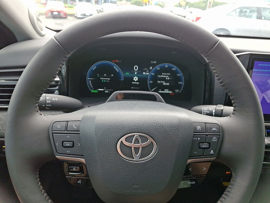 Thumbnail: 2025 Toyota Camry - 19