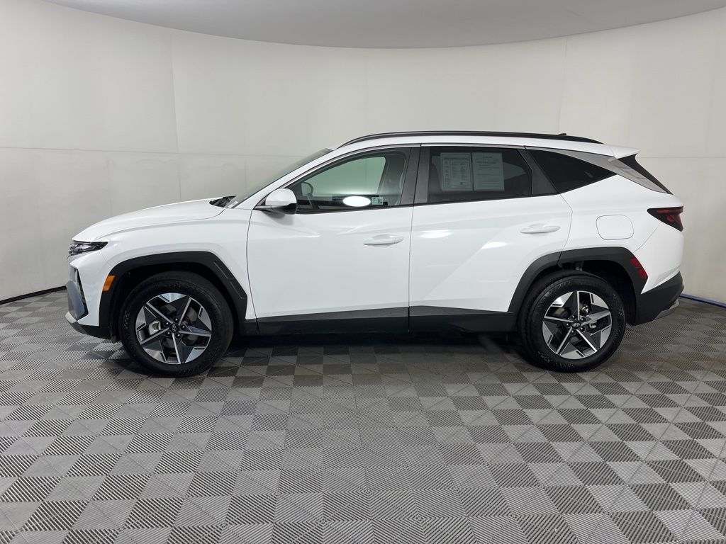 Thumbnail: 2025 Hyundai Tucson - 2